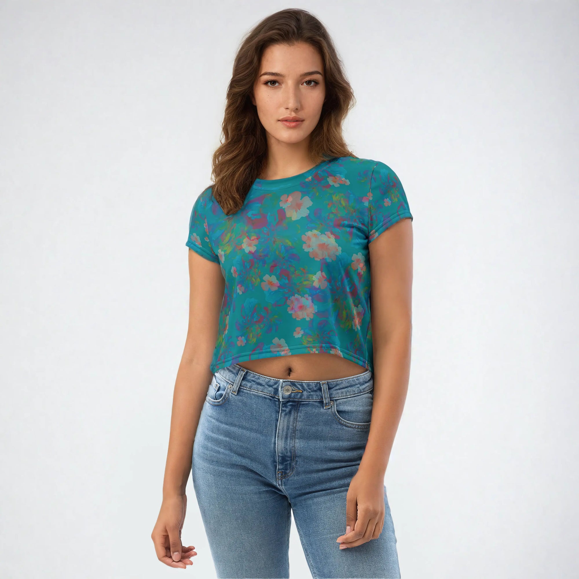 Izel Cropped T-Shirt in Deep Turquoise Klementina