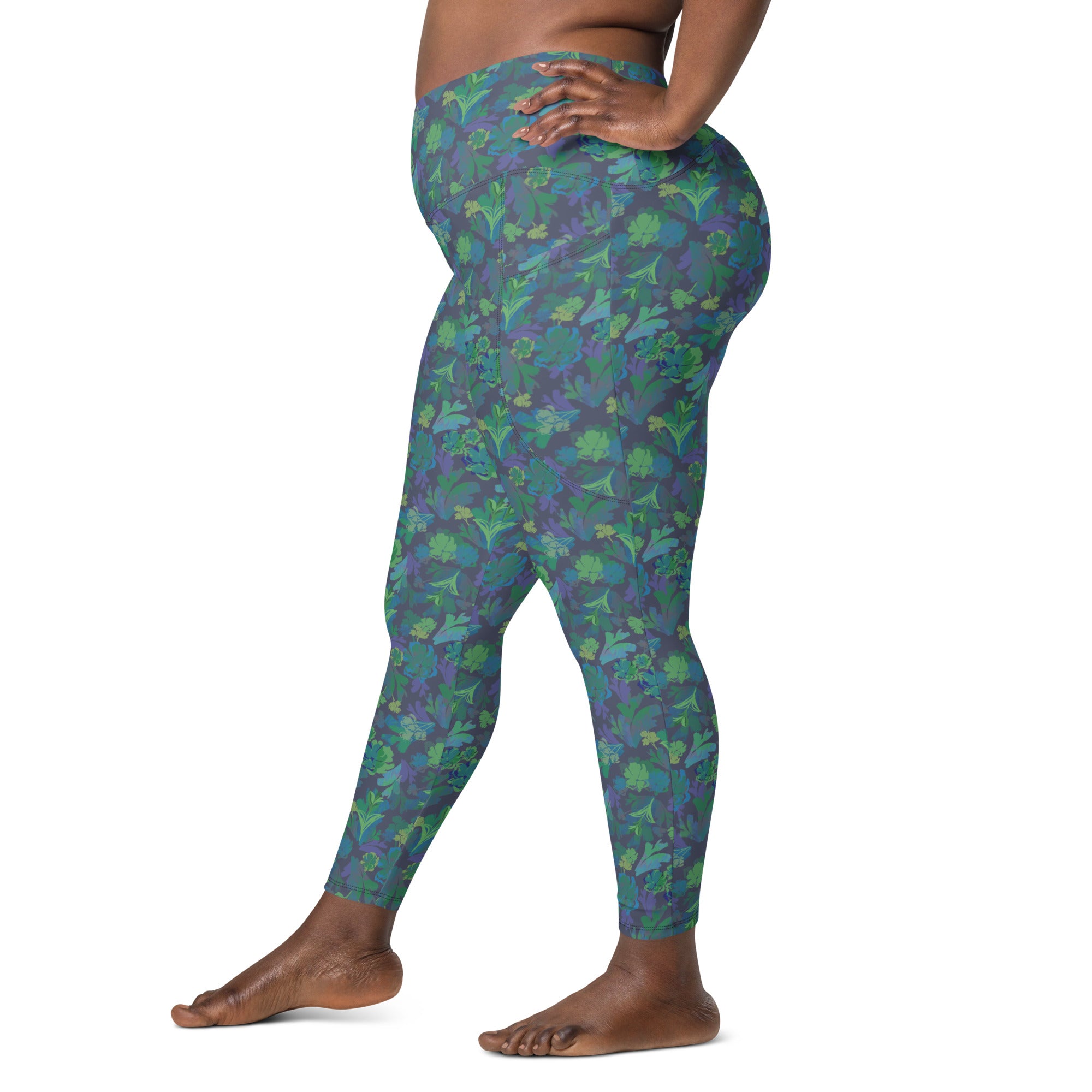 Udara Crossover Leggings in Navy Pine Klementina